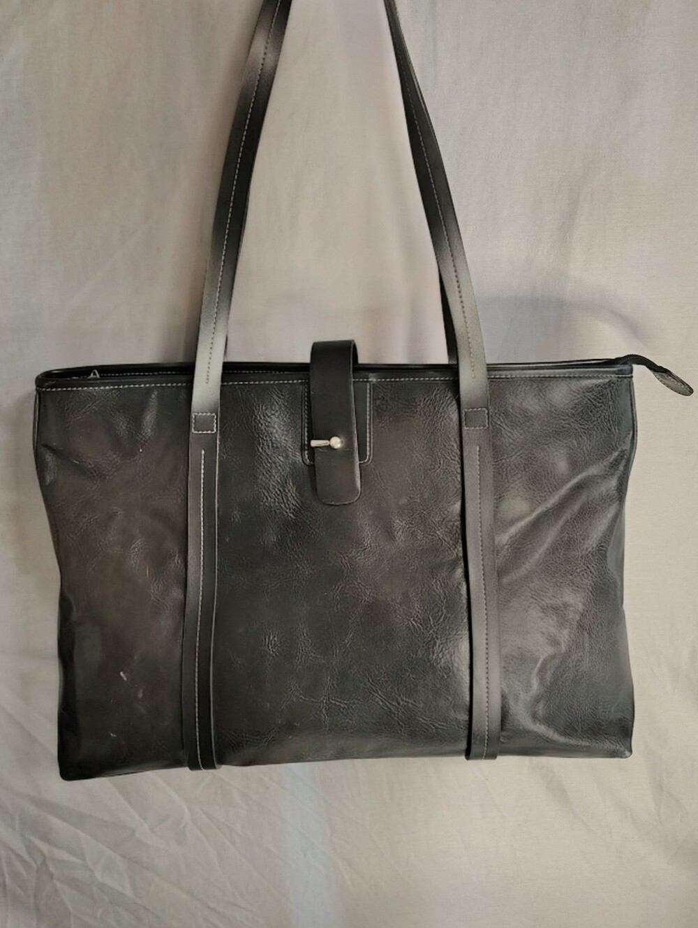 Vintage-Style Nine West Black Faux Leather Tote Bag with Contrast Stitching